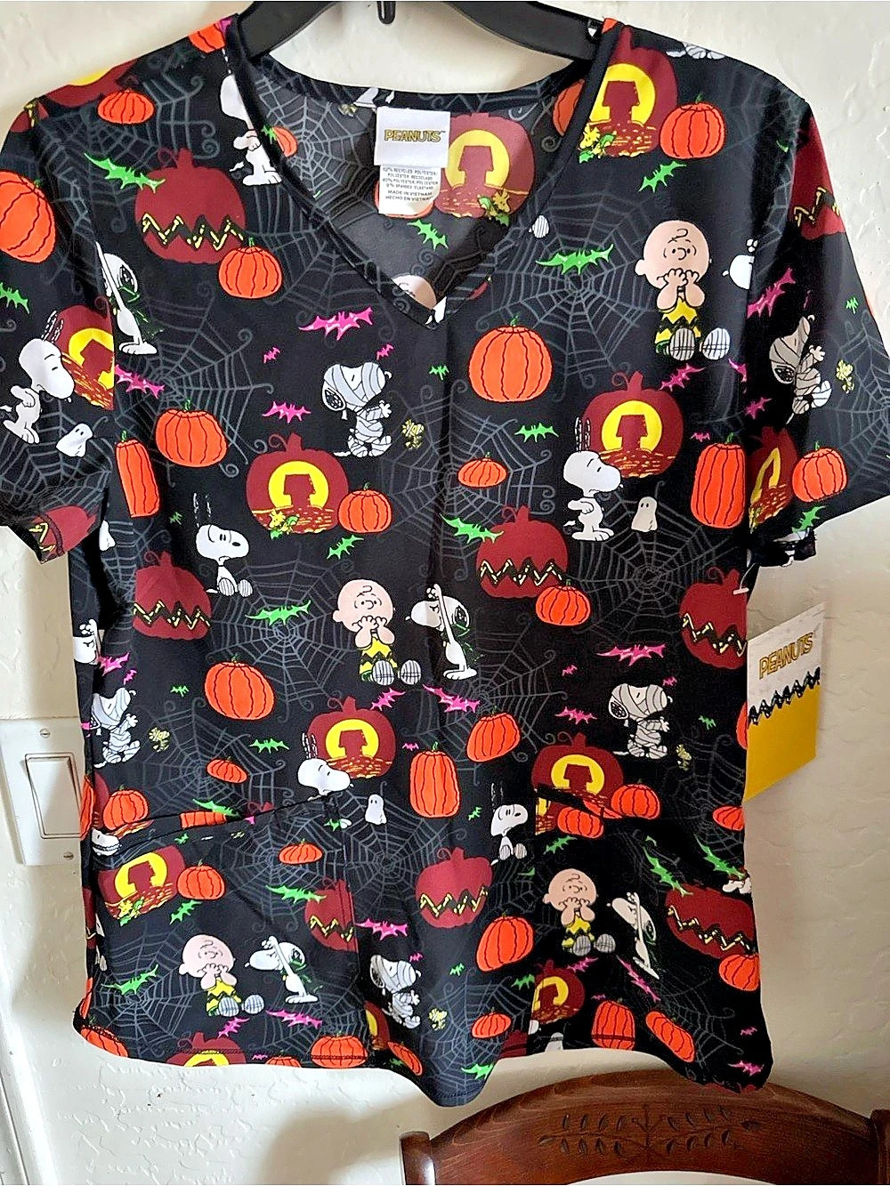 Peanuts Halloween Print Scrub Top Halloween Print Top Black Size Small